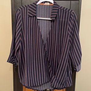 Hem & thread navy blue Size Large 3/4 length sleeve shirt.